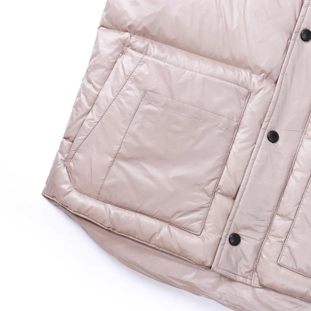 F Canada Goose/ Garson 10 ， ins 、 、 。 Canada Goose， ， ！ 90% ， ！ ， ， ！